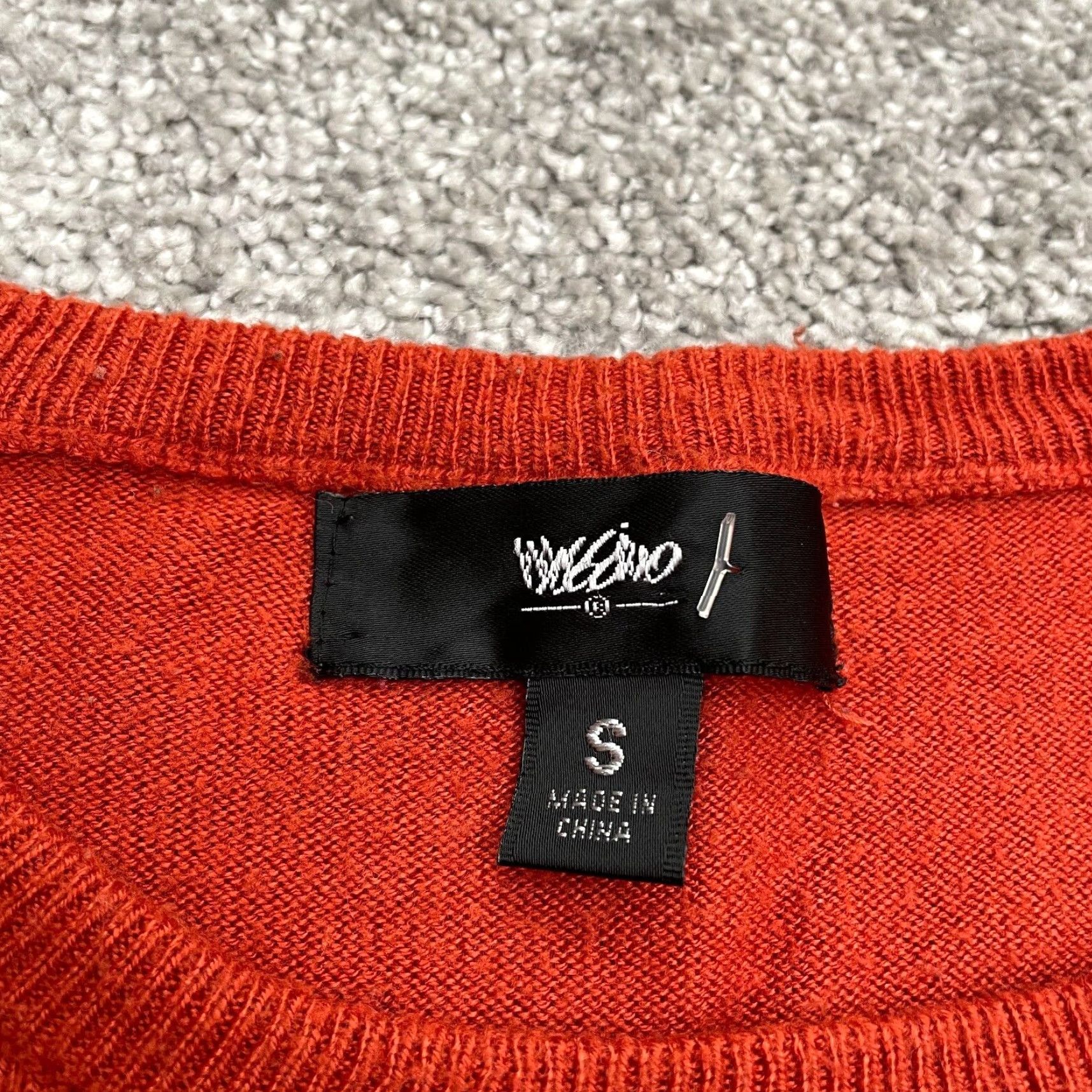 Mossimo VINTAGE Mossimo Pullover Sweater Womens S Red Crew Neck Knit Casual Nylon Rayon Work Size S / US 4 / IT 40 - 5 Thumbnail