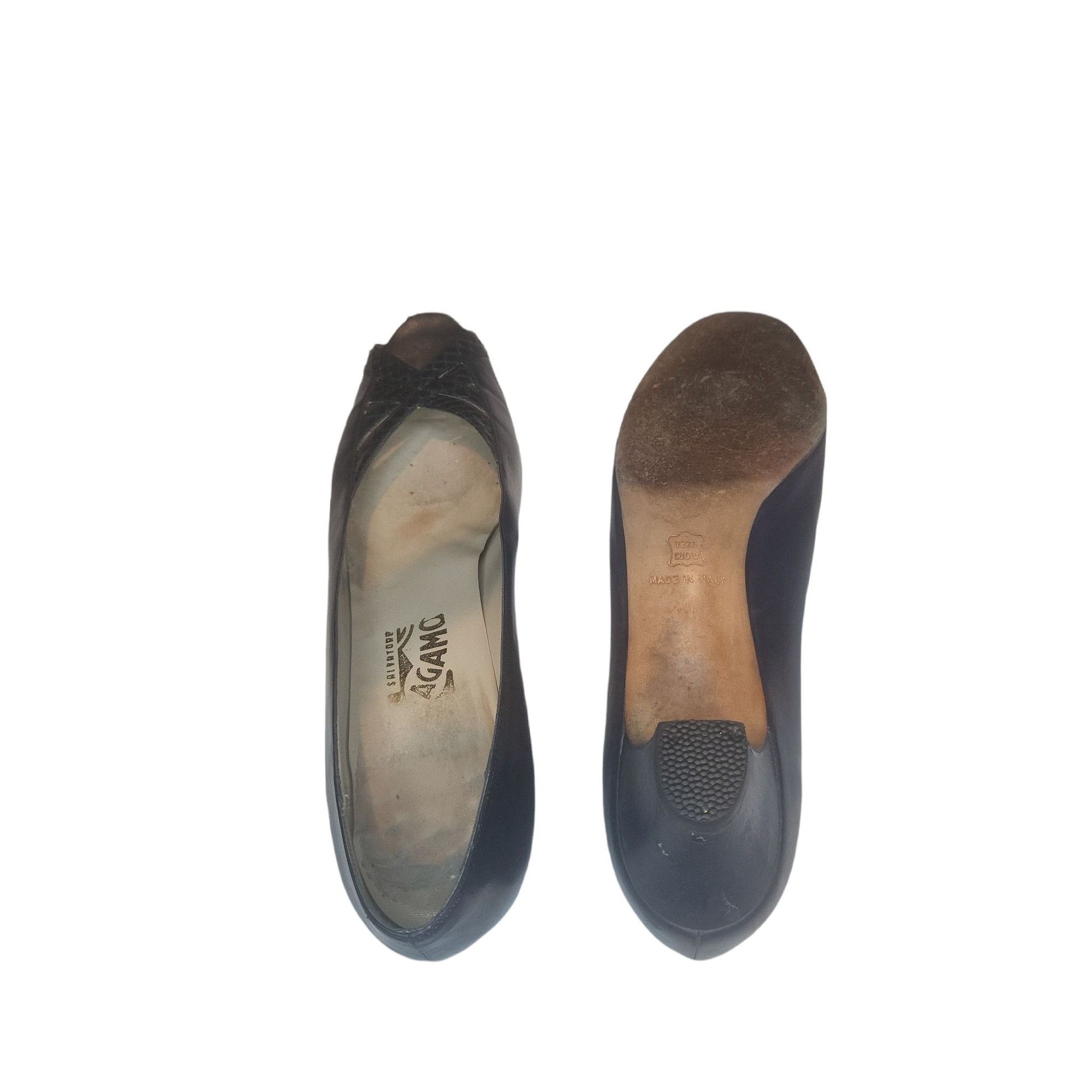Salvatore Ferragamo Vintage Salvatore Ferragamo Peep Toe Leather Sz 9 AAA Blue D Size US 9 / IT 39 - 6 Thumbnail