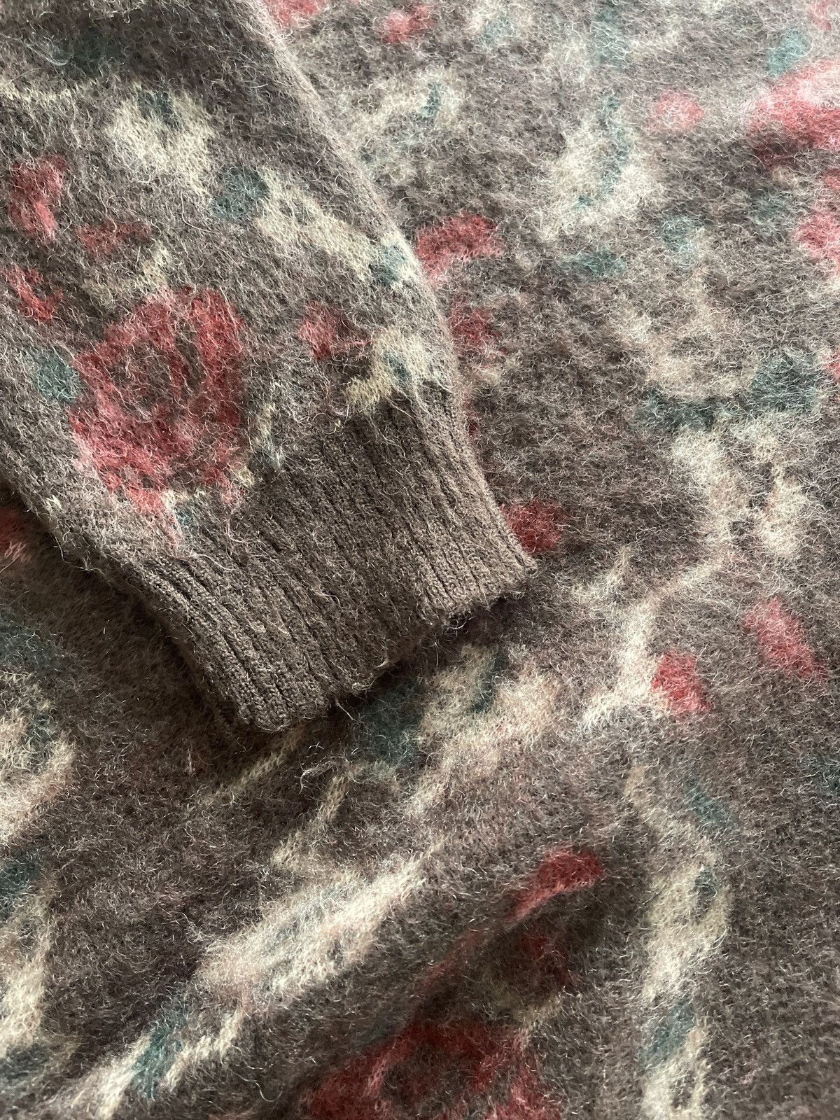 Needles Needles Mohair Roses cardigan Size US XL / EU 56 / 4 - 3 Thumbnail