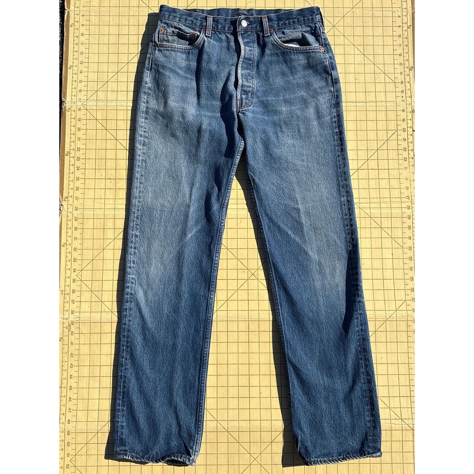 Levi's Vintage 86 Levi’s 1501 0117 R tag Jeans 36x38 (34x36) Size US 34 / EU 50 - 1 Thumbnail