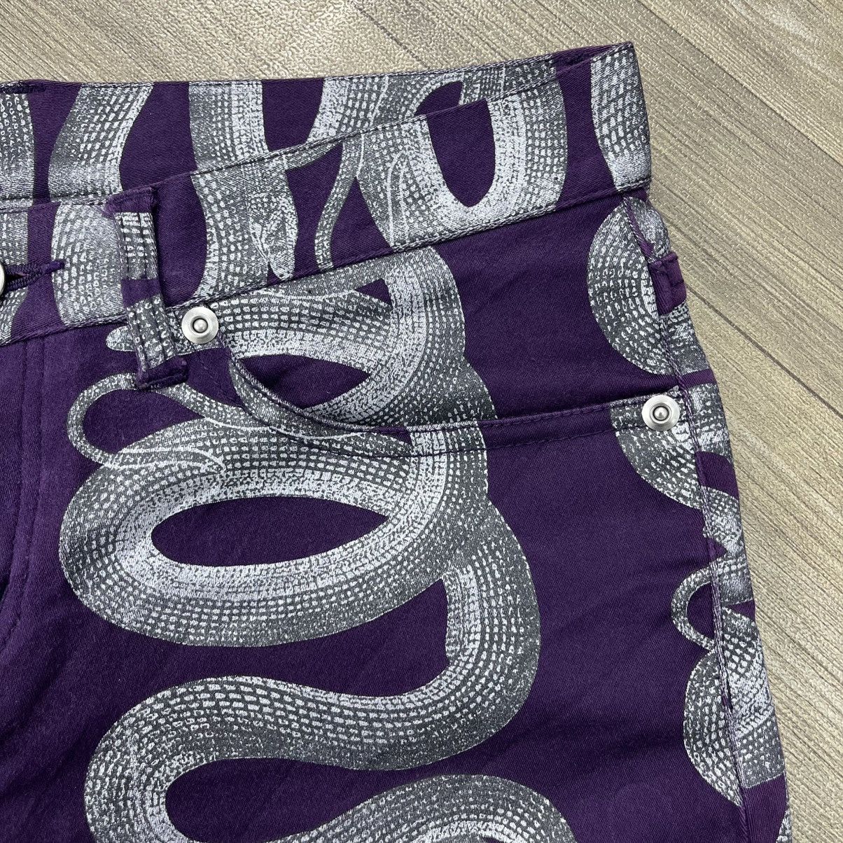 Hysteric Glamour Rare💜 1999s Hysteric Glamour Snake Printed Flared Jeans Y2K Size US 28 / EU 44 - 9 Thumbnail