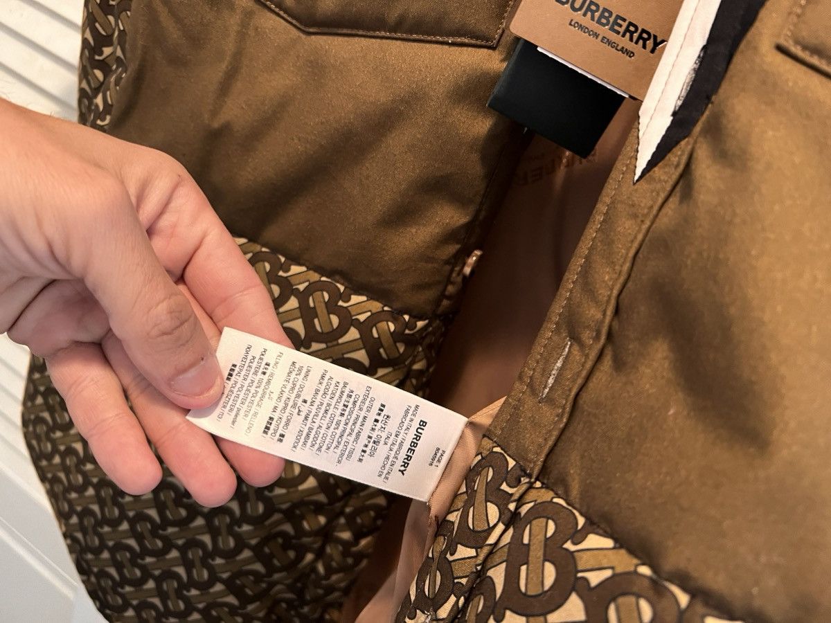 Burberry Brand new , limit addition collection Size US M / EU 48-50 / 2 - 7 Thumbnail
