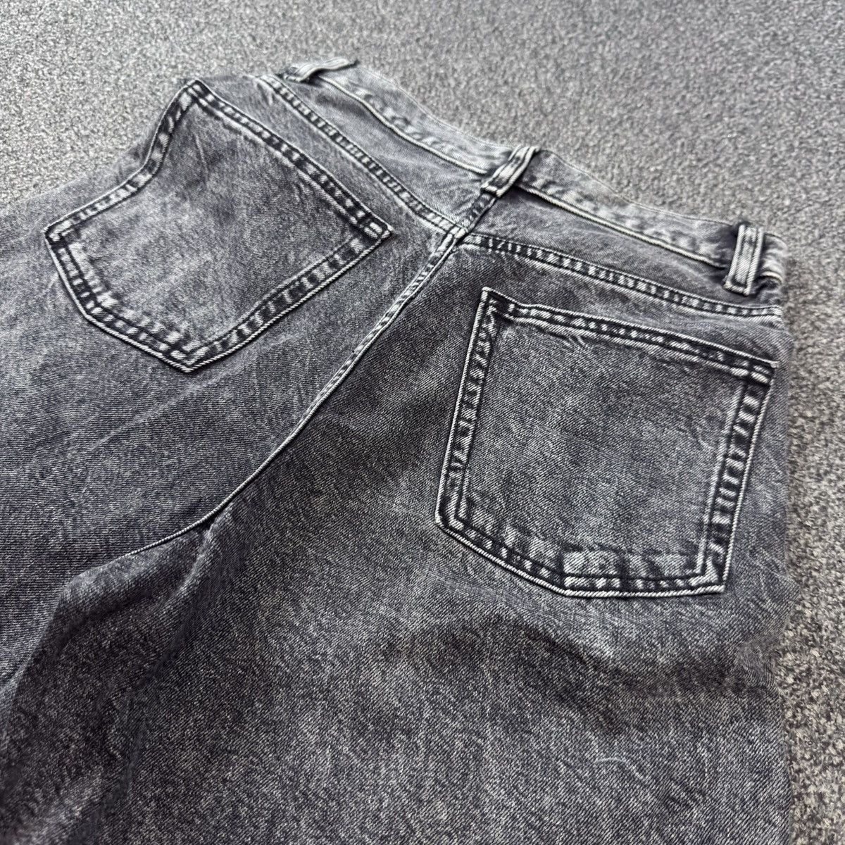 Yohji Yamamoto Archives Japanese Acid Wash GU Barrel Baggy Faded Black Jean Size 26" / US 2 / IT 38 - 6 Thumbnail