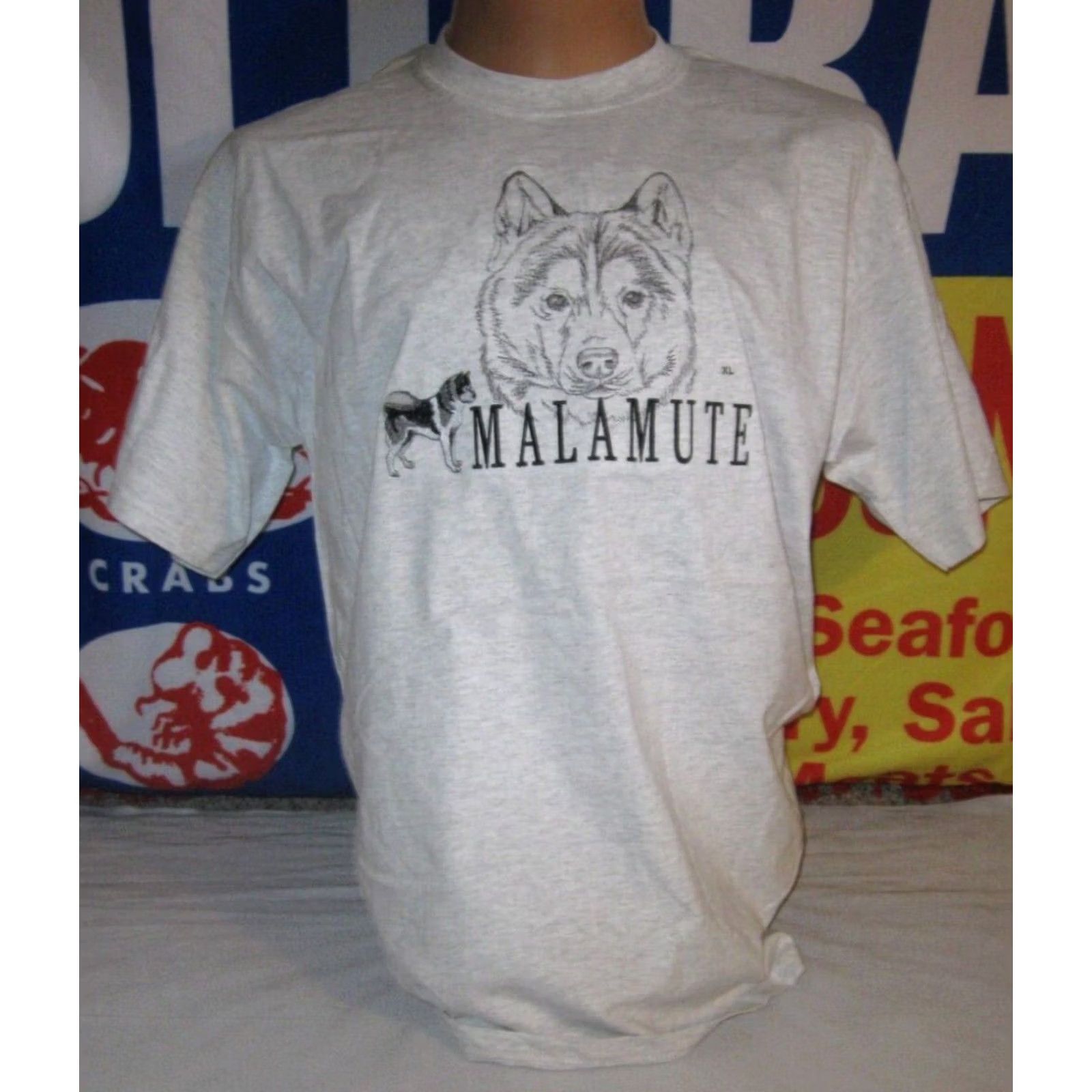 Gildan MALAMUTE GR8 Dogs T Shirt XL Adult Mens Womens Gray Cotton Embroidered Front Dogs Theme: Malamute SLED DOGS Brand: GR8 Dogs Size XL / US 12-14 / IT 48-50 - 2 Thumbnail