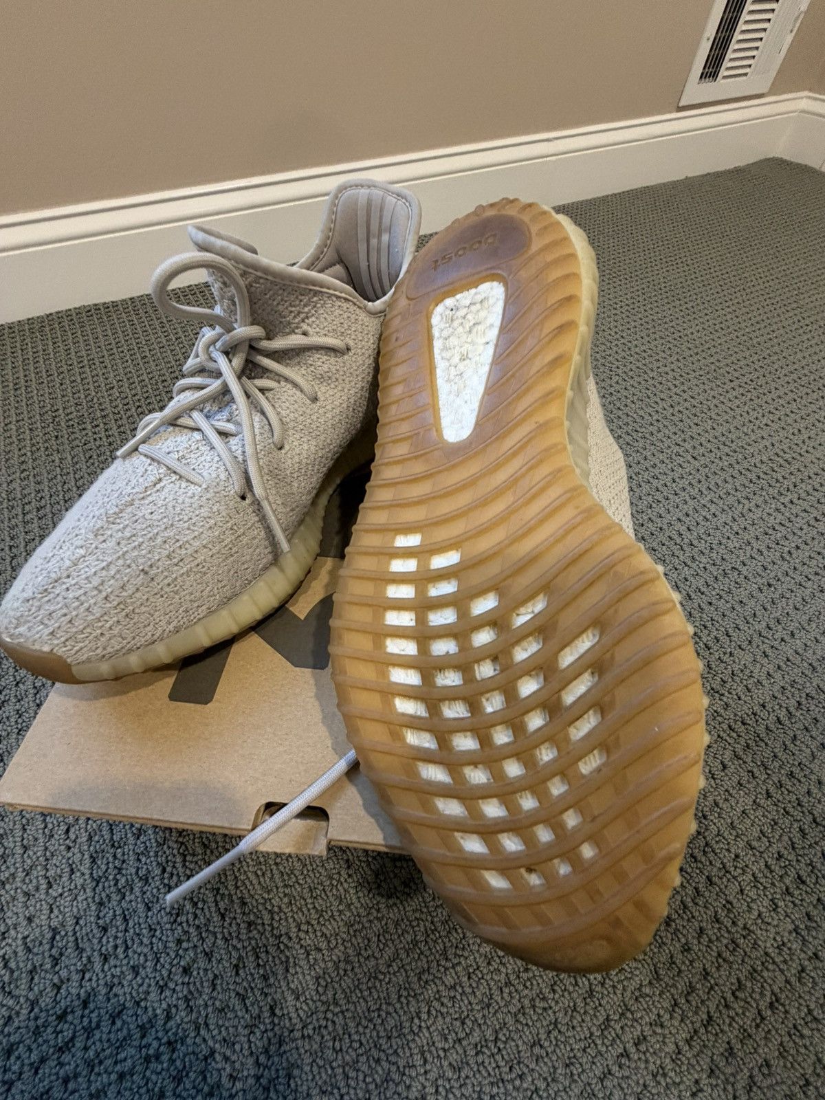 Yeezy 100% authentic with receipt. Sesame Size US 10.5 / EU 43-44 - 4 Thumbnail