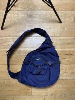 Nike Vintage Sling Bag | Grailed