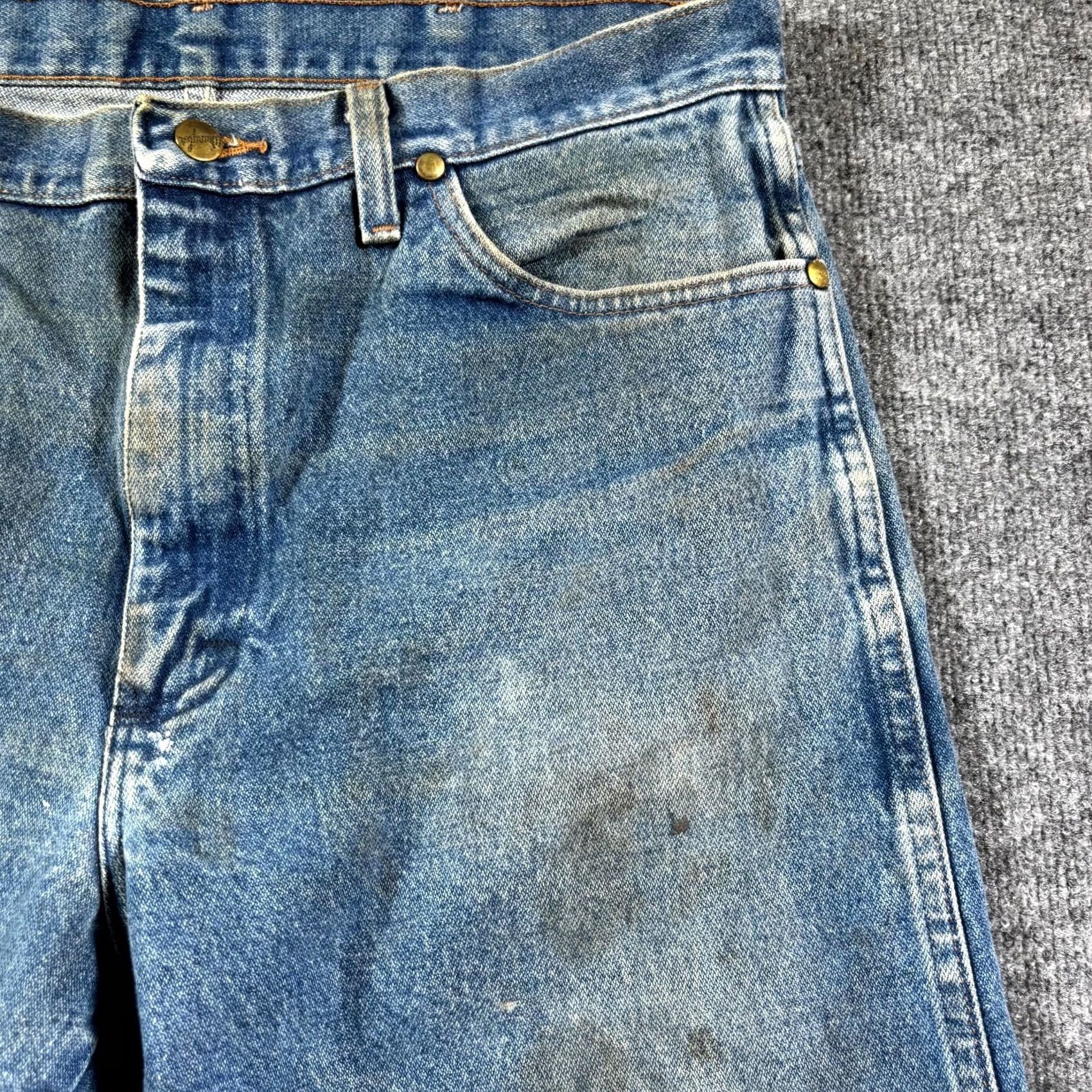 Wrangler Wrangler Cowboy Cut Straight Jeans Men's 35x32 Blue Denim Cotton Faded Workwear Size US 35 - 2 Thumbnail