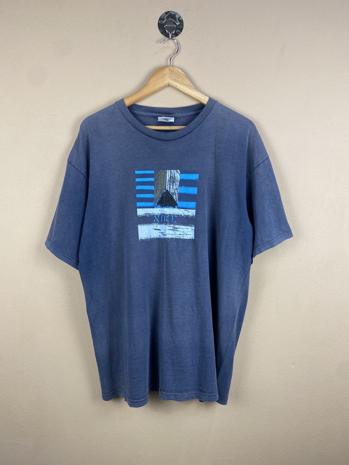 Nike × Vintage VINTAGE DISTRESSED NIKE TSHIRT Size US L / EU 52-54 / 3 - 1 Thumbnail