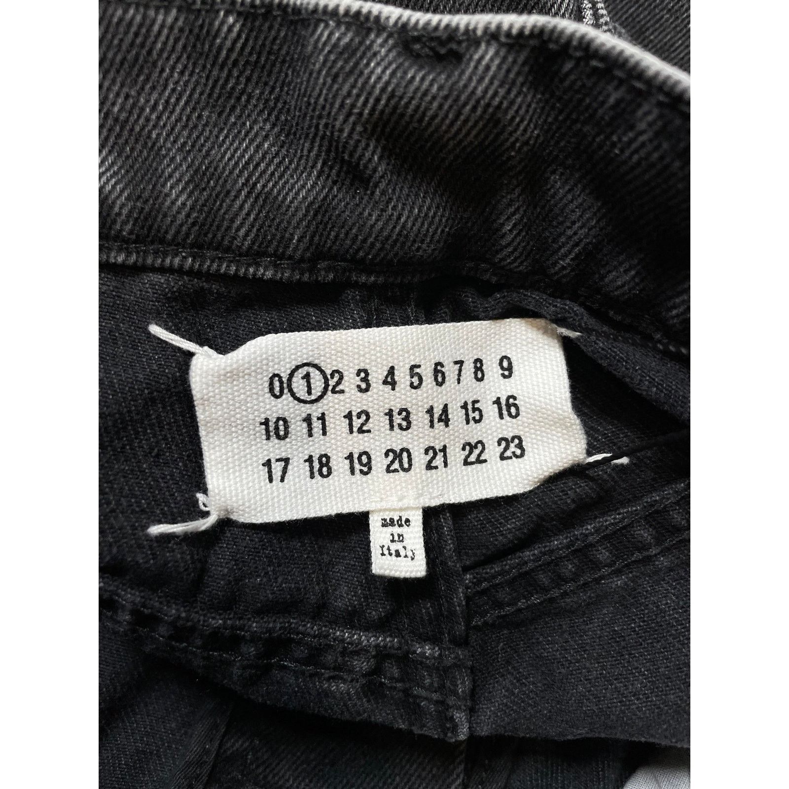 Maison Margiela Maison Margiela Thigh Rip Black Jeans Size 34" / US 12 / IT 48 - 4 Thumbnail