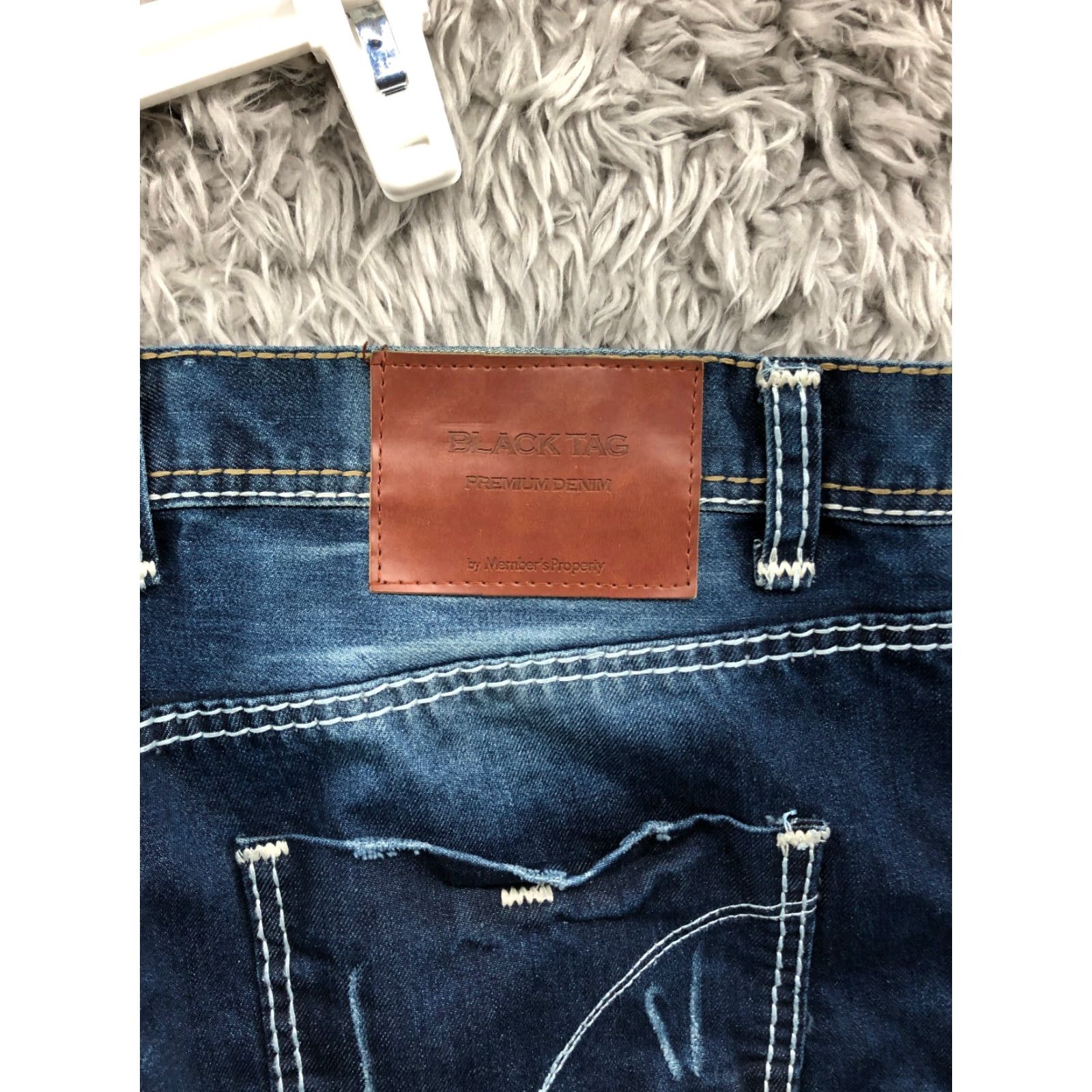 Vintage Black Tag Jeans Mens 36x32 Mid Rise Straight Leg Dark Wash Blue Denim Size US 36 / EU 52 - 6 Thumbnail