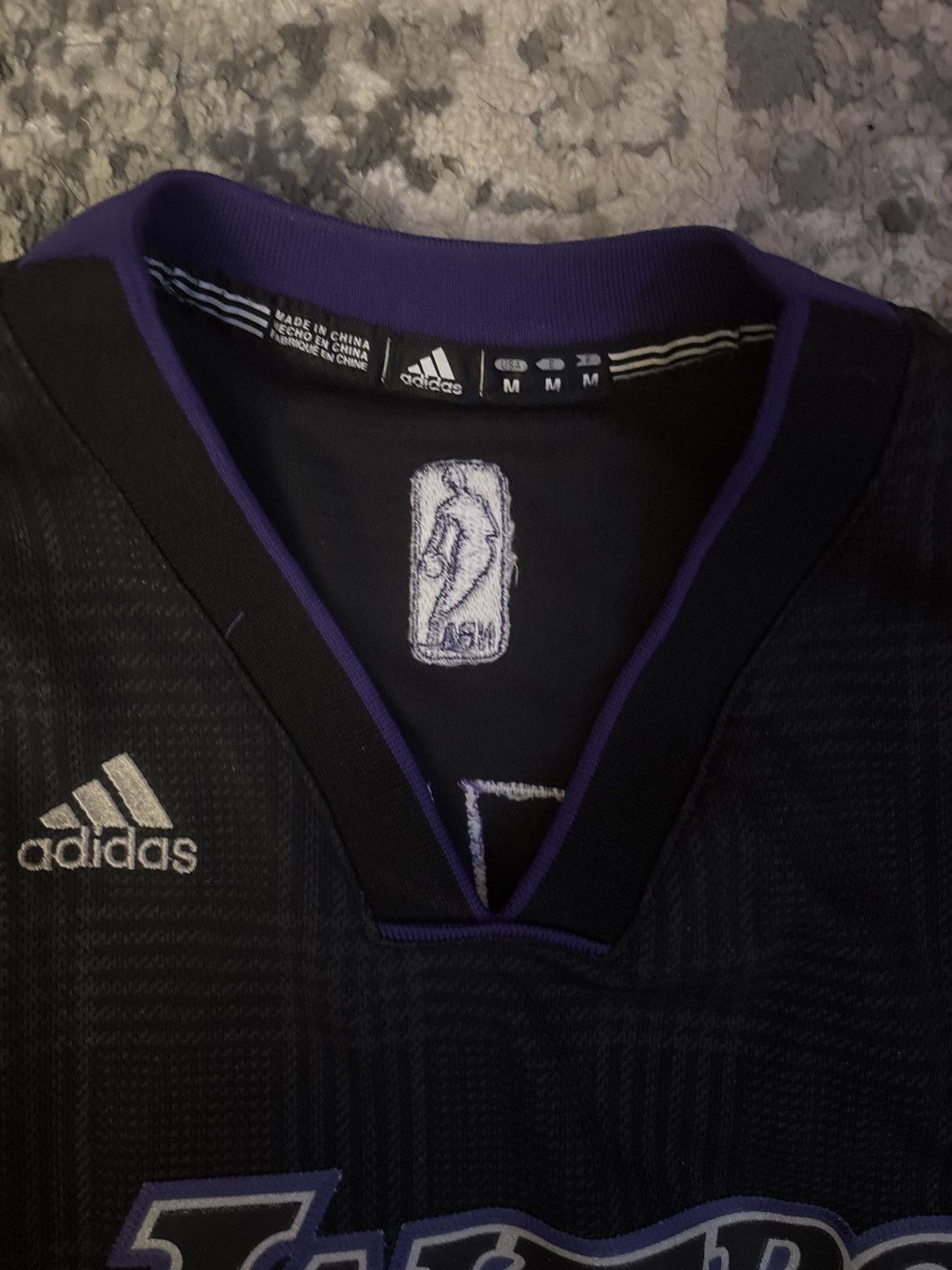 Adidas Adidas Kobe Bryant #24 LA Lakers Limited Edition Jersey SZ M Size US M / EU 48-50 / 2 - 4 Thumbnail