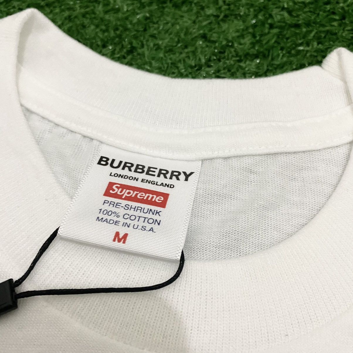 Burberry × Supreme SUPREME X BURBERRY LONDON 'Box Logo' S/S '22 T-Shirt W/T Size US M / EU 48-50 / 2 - 7 Thumbnail