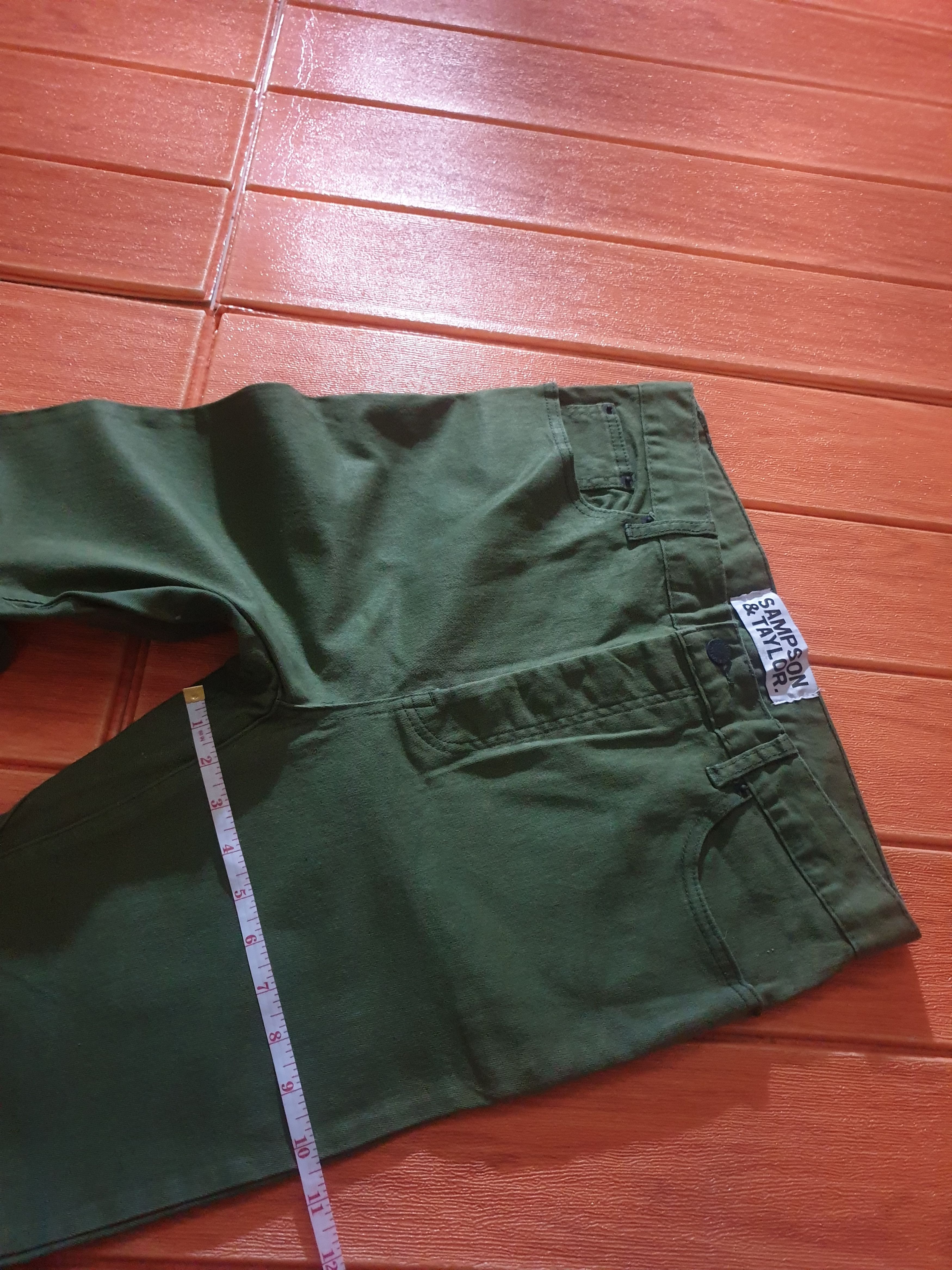 Japanese Brand Sampson & Taylor Green colour skinny pant Size US 33 - 8 Thumbnail