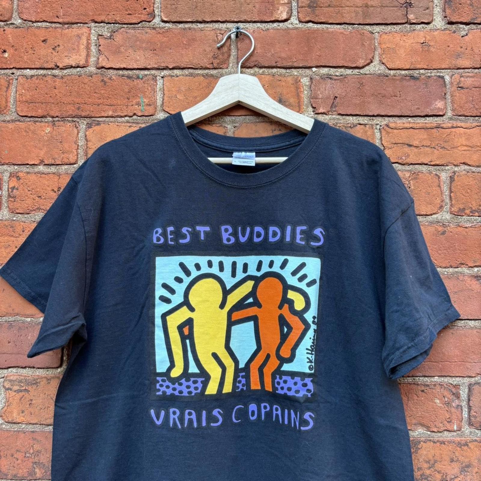 Gildan vintage Keith haring best buddies t shirt 00s L Size US L / EU 52-54 / 3 - 2 Thumbnail