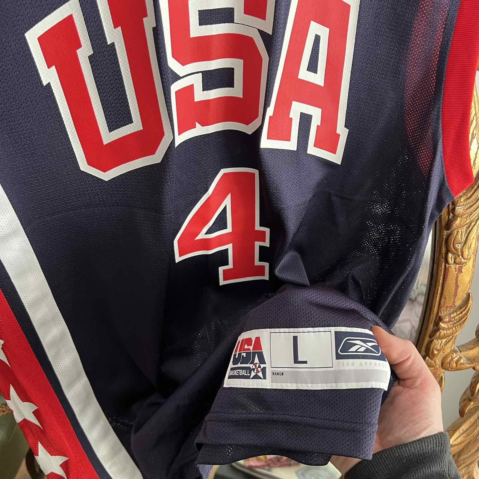 Vintage Vintage Reebok USA Basketball Allen Iverson #4 Jersey Size US L / EU 52-54 / 3 - 4 Thumbnail