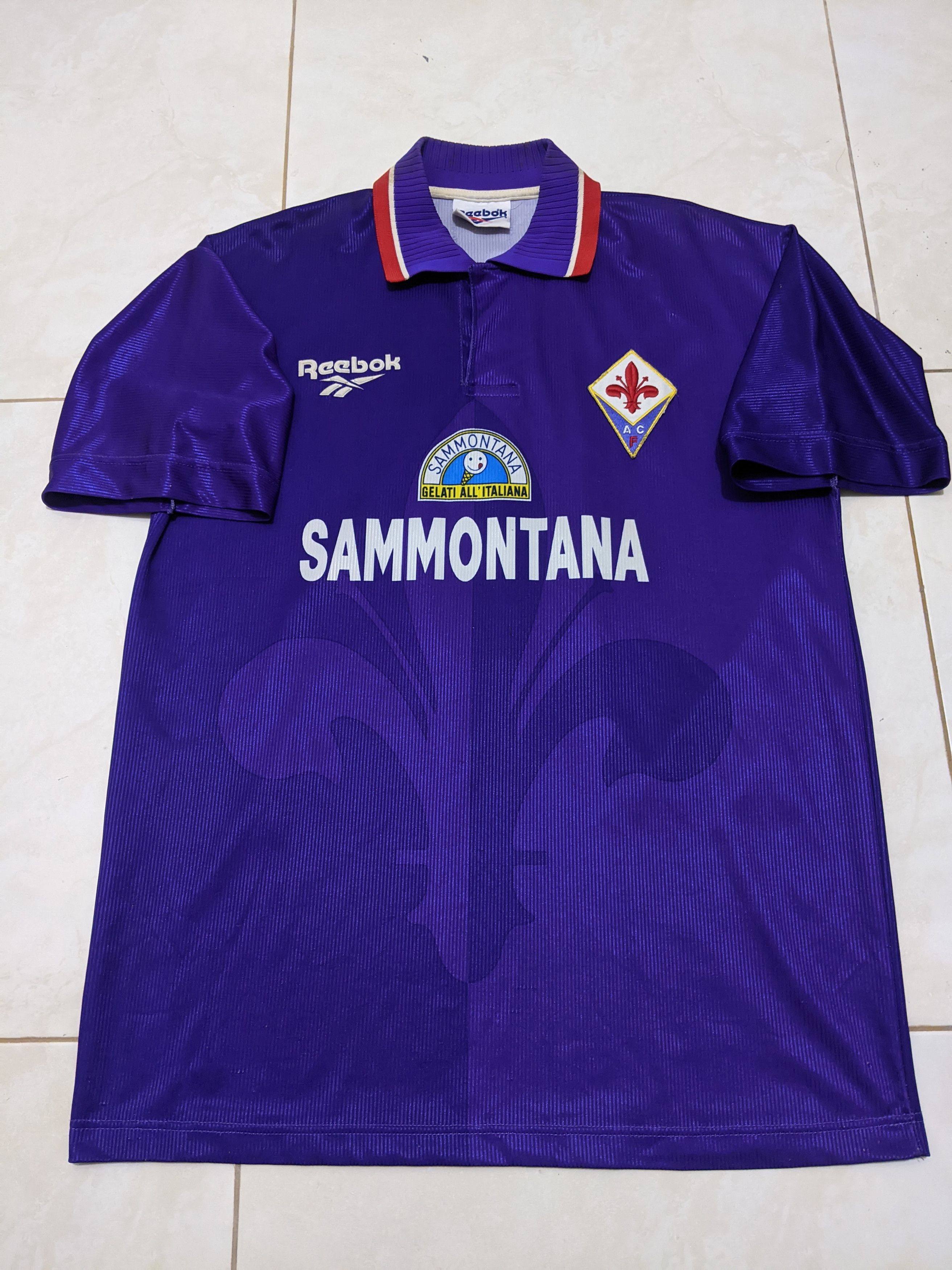 Reebok Fiorentina home 1995-97 Batistuta Jersey football shirt Size US L / EU 52-54 / 3 - 1 Thumbnail