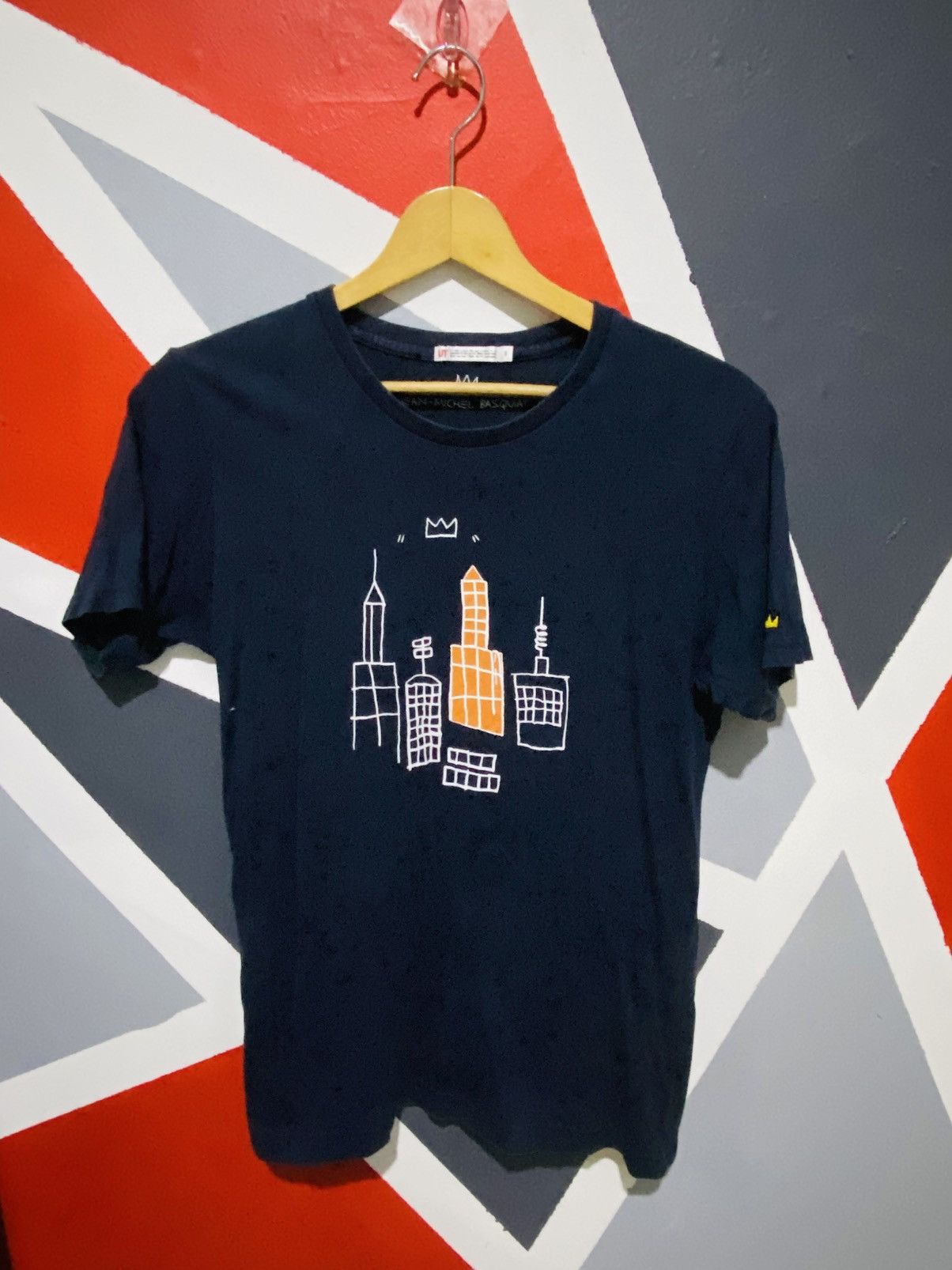 Jean-Michel Basquiat Uniqlo Jean Michel Basquiat Art rare retro t-shirt hype Y2K Size US S / EU 44-46 / 1 - 1 Thumbnail