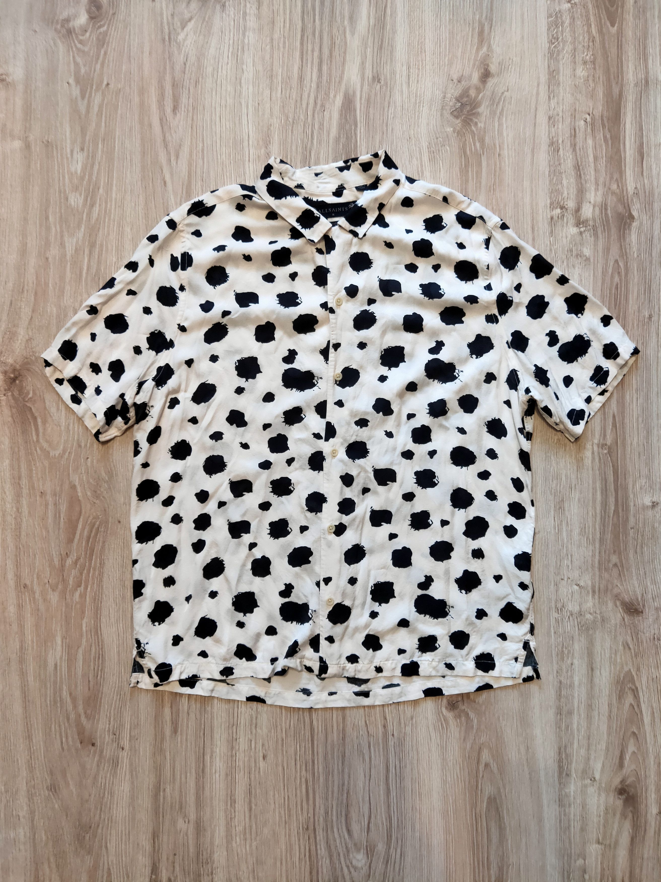 Allsaints × Japanese Brand Mens AllSaints Candeli SS SHIRT Button upHawaii Cow print Size US M / EU 48-50 / 2 - 1 Thumbnail