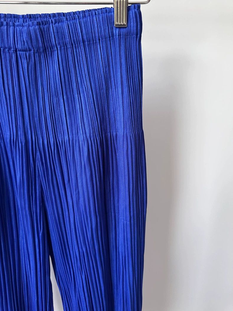 Issey Miyake Issey Miyake size:2 Blue pleated puff pants Size 31" - 3 Thumbnail