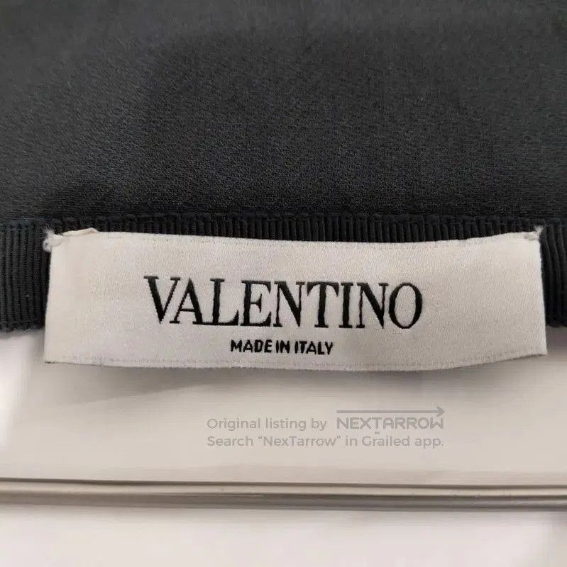 Other Valentino Black Flared Skirt for Women . Size 39" - 4 Thumbnail