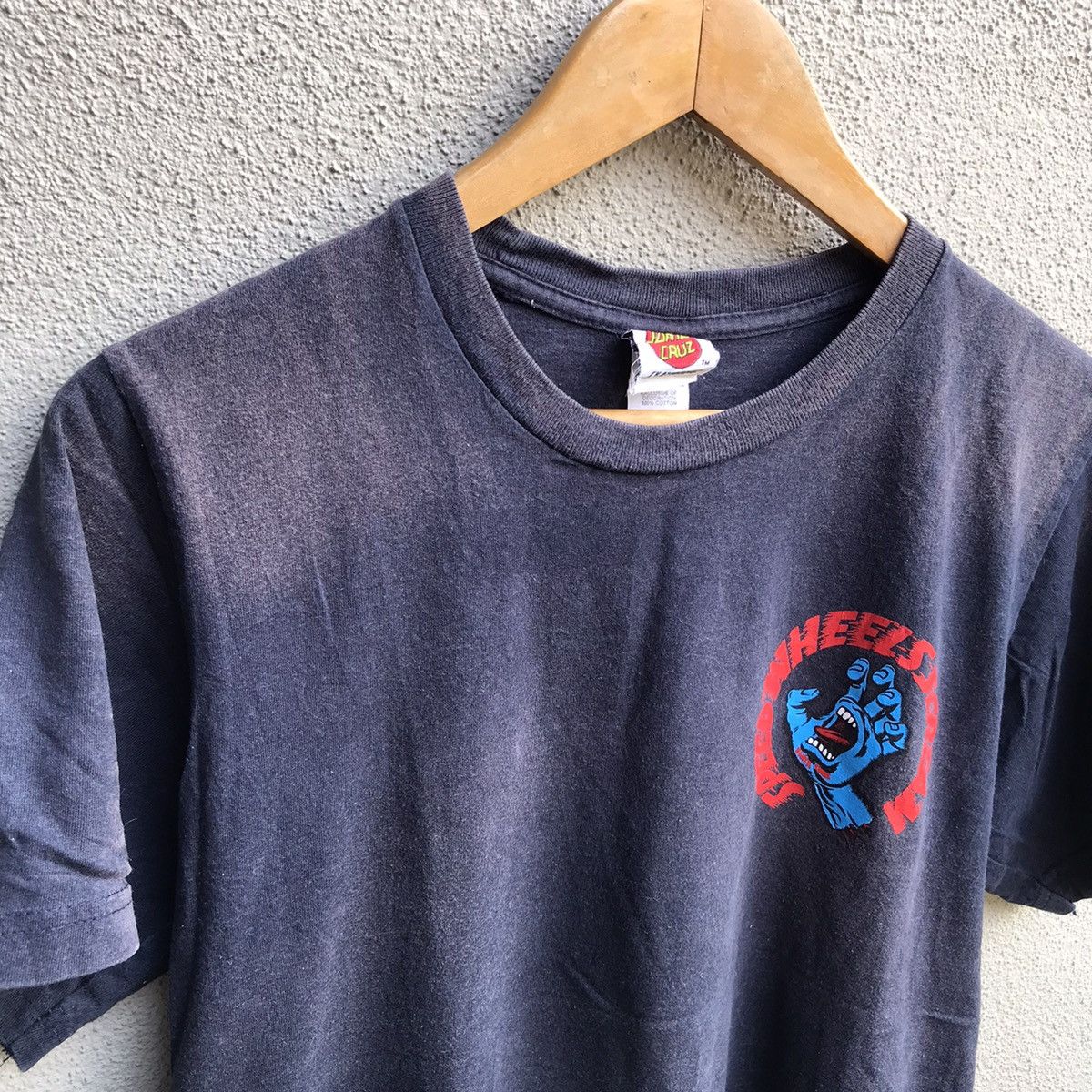 Santa Cruz Skateboards × Vintage Vintage SANTA CRUZ screaming hand tee old skate Size US S / EU 44-46 / 1 - 4 Thumbnail