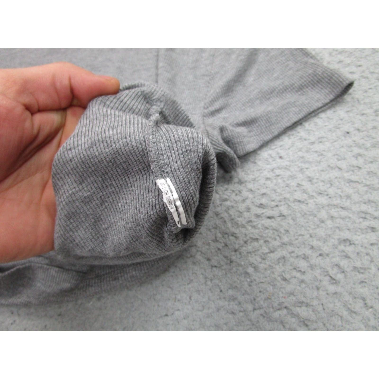 Forever 21 Forever 21 Shirt Womens XL Gray Ribbed Knit Cropped Stretch Tee y2k 90s style Size XL / US 12-14 / IT 48-50 - 5 Thumbnail