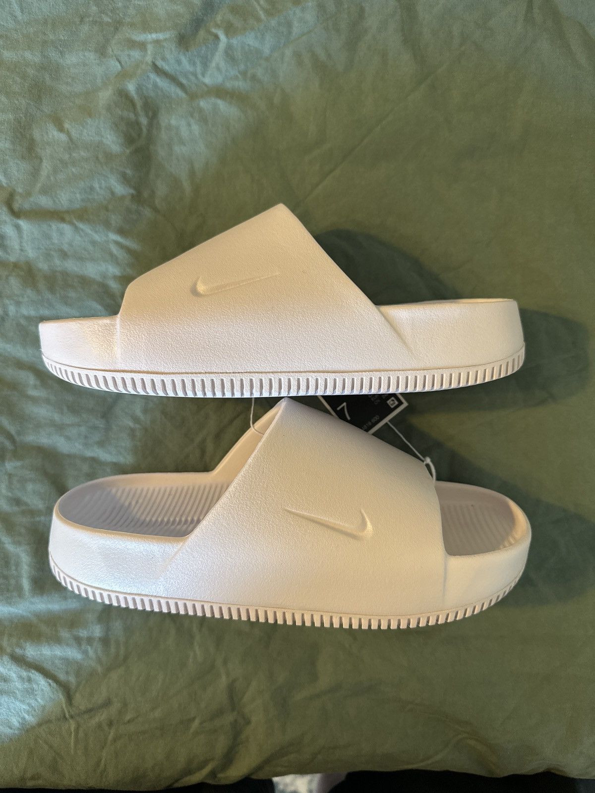 Nike Nike Calm Slide (Barely Rose/Size 7W) Size US 7 / IT 37 - 7 Thumbnail