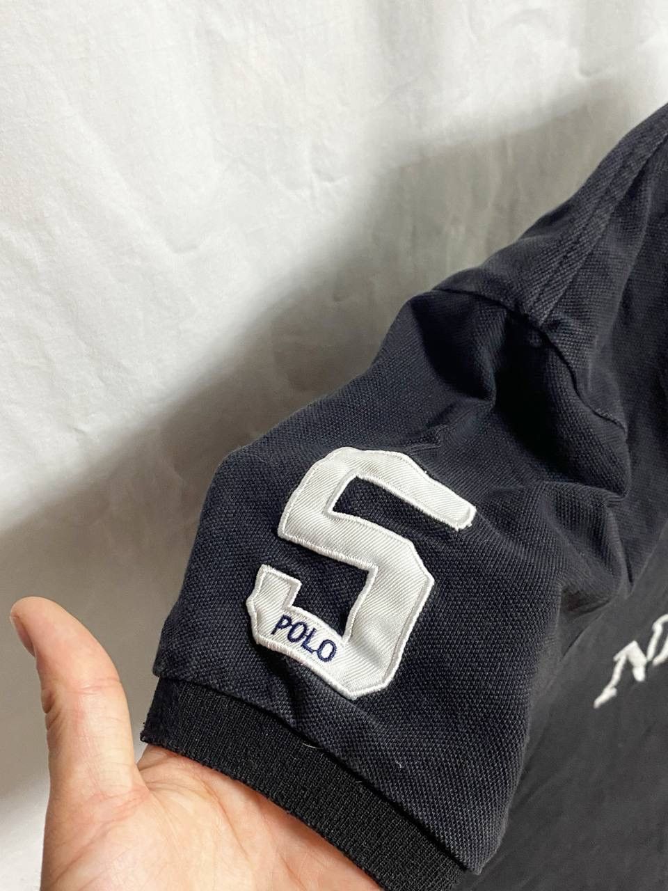 Polo Ralph Lauren 🗽 Polo Ralph Lauren “NEW YORK” Crest Polo Size US M / EU 48-50 / 2 - 4 Thumbnail