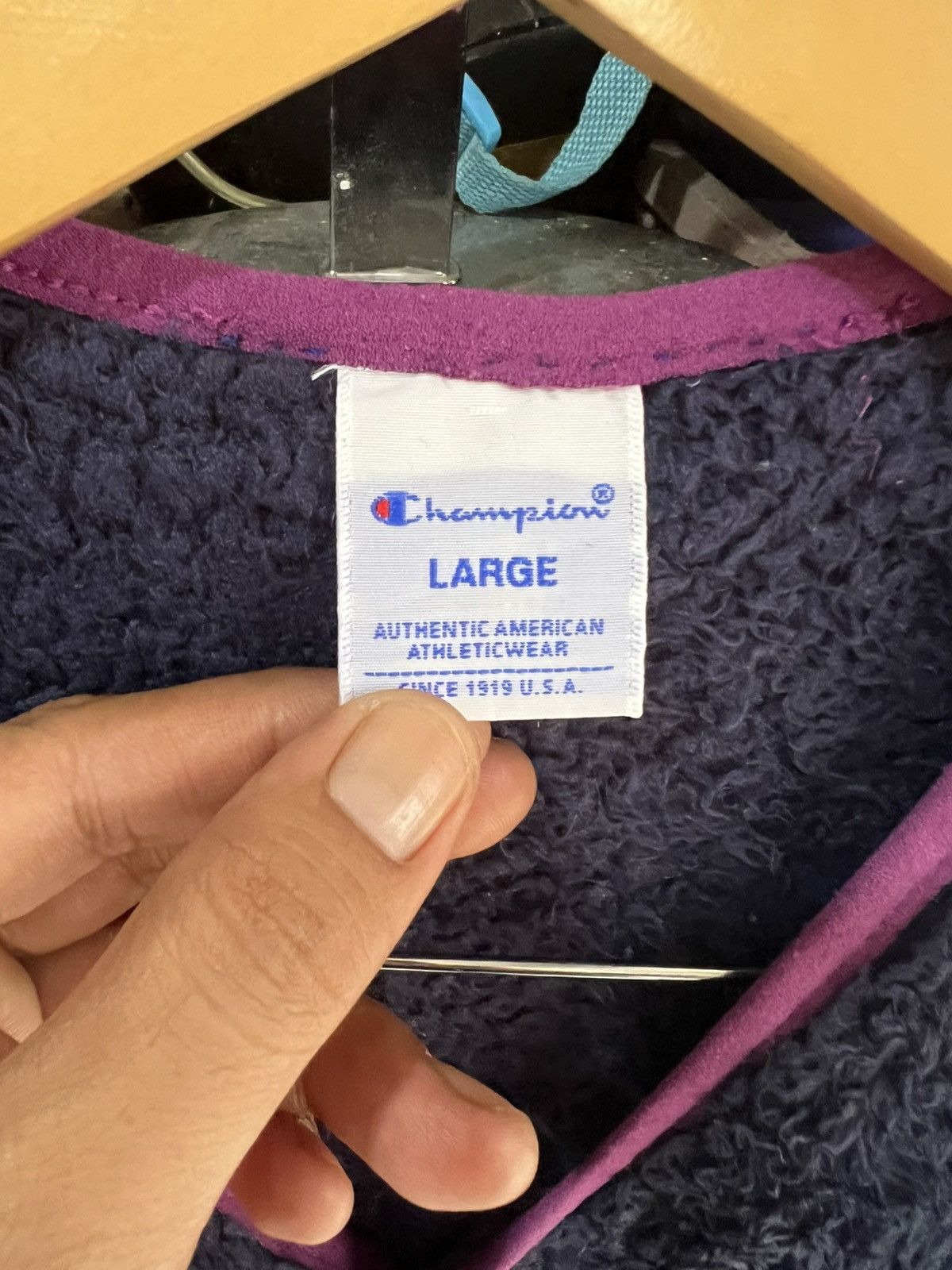Champion 🔥Champion Faux Fur Button Jacket Size US S / EU 44-46 / 1 - 12 Thumbnail