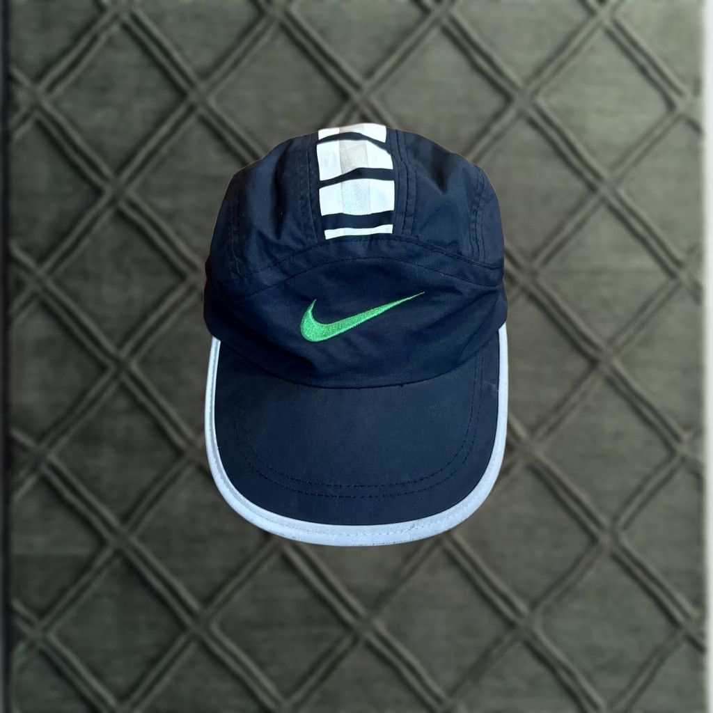 Nike × Vintage Nike Clima Fit 2000s Soft Peak 3M Reflective Cap