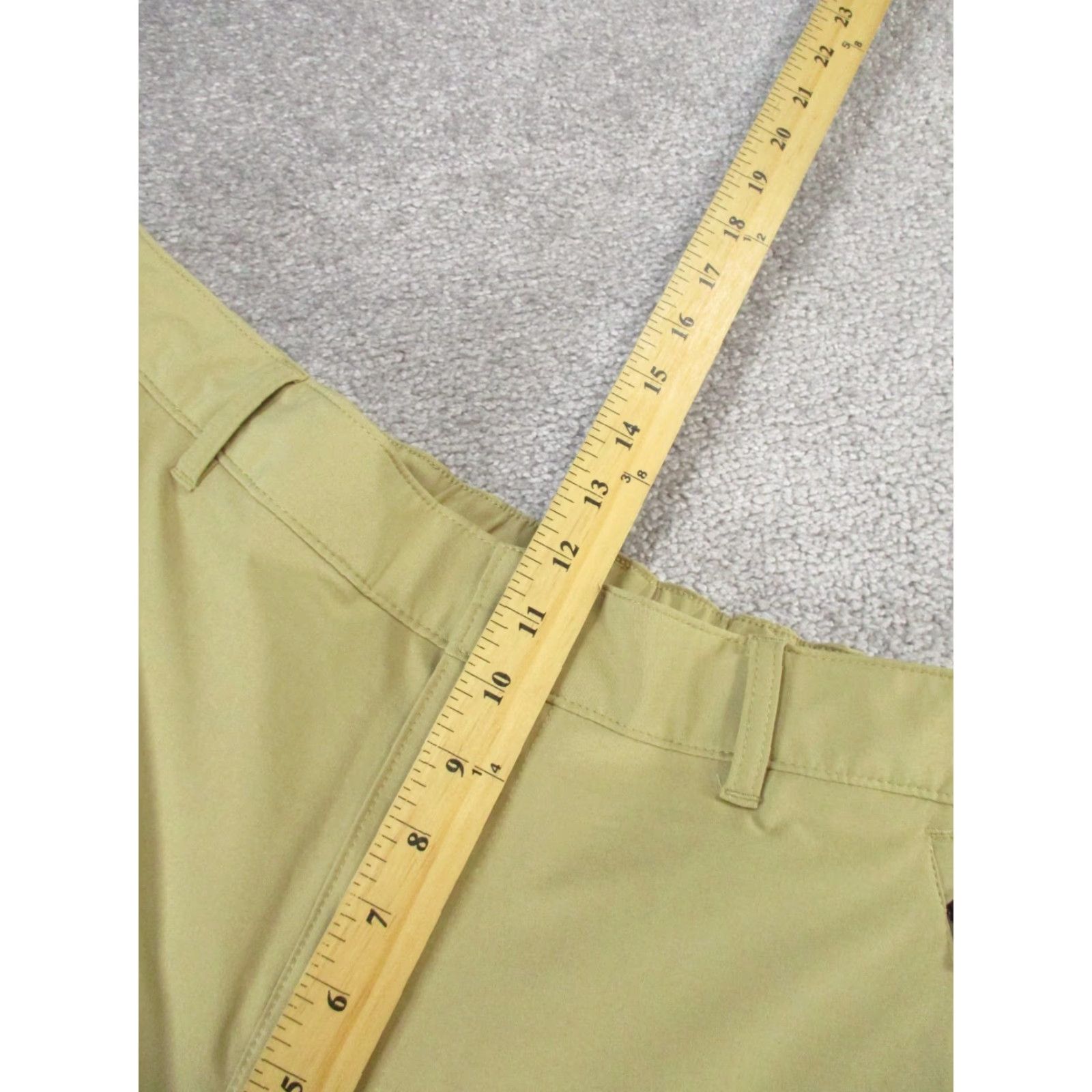 Vintage Columbia Mens Pants 38 Khaki Beige Lightweight Cargo Pocket Hiking Cargo Pocket Size US 38 / EU 54 - 7 Thumbnail