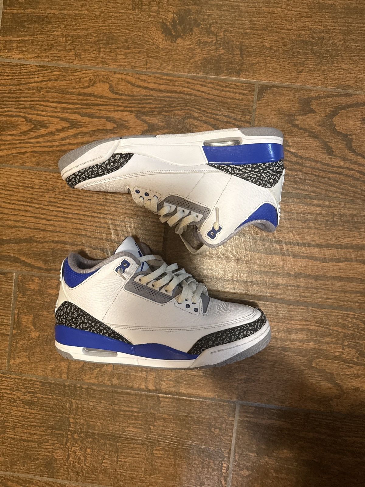 Jordan Brand Air Jordan 3 Blue Racers Size US 9 / EU 42 - 1 Thumbnail