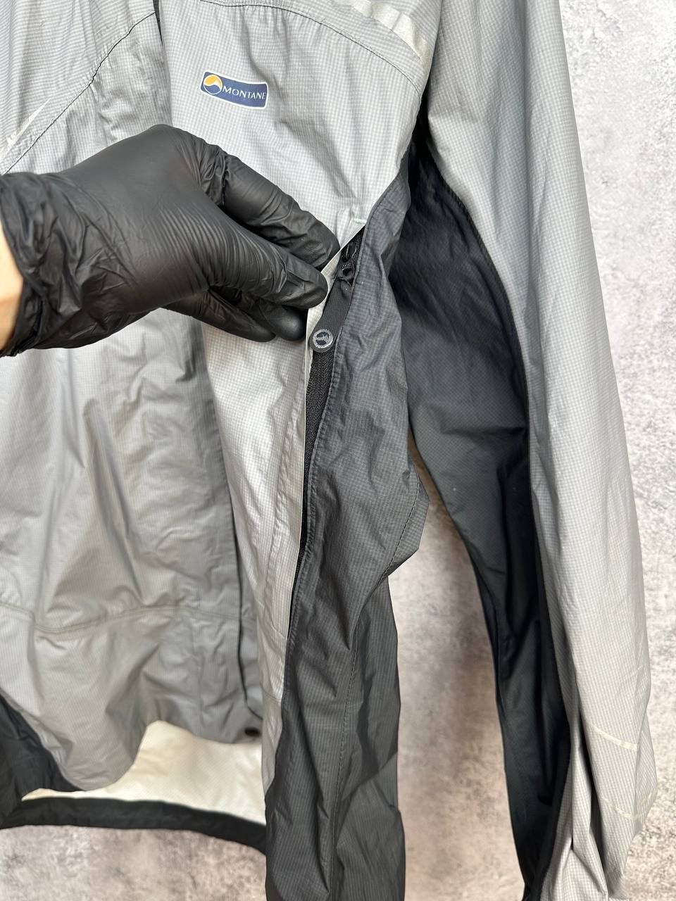 Montane Montane Nylon Windbreaker Jacket Hood Waterproof Long Size L / US 10 / IT 46 - 11 Thumbnail
