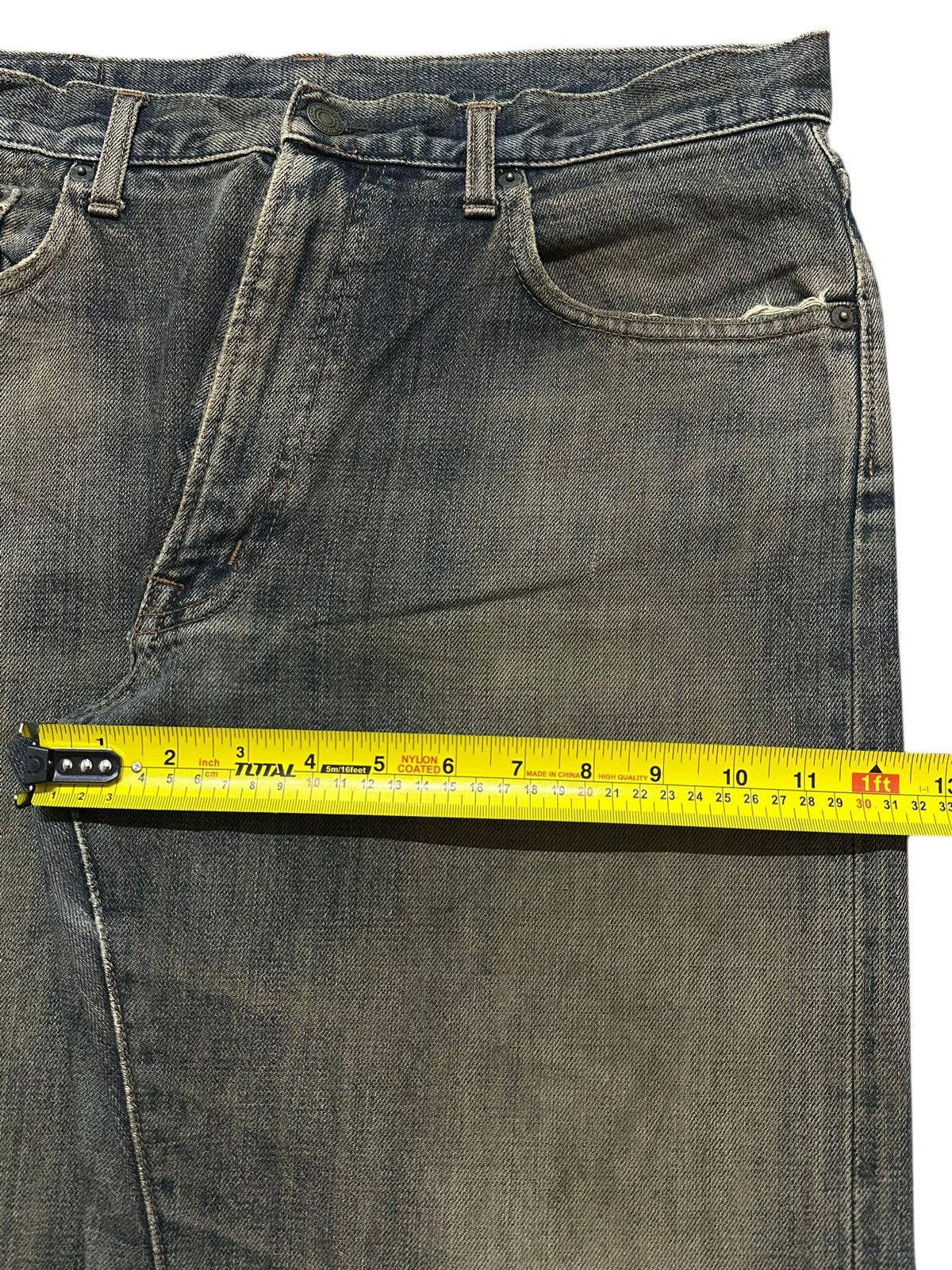 Japanese Brand Vintage Japanes Brand Mud Wash Faded Distressed Baggy Jeans Size US 34 / EU 50 - 14 Thumbnail