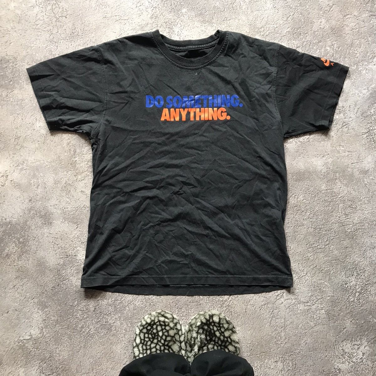 Vintage Vintage Y2K Graphic Tee Sun Faded Streetwear Skate Black L Size US L / EU 52-54 / 3 - 1 Thumbnail