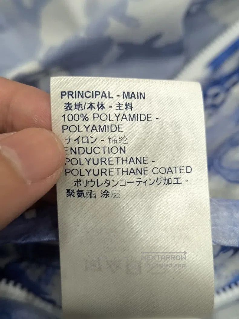 Louis Vuitton Louis Vuitton Blue and white ink-splashing trench jacket Size US S / EU 44-46 / 1 - 7 Thumbnail