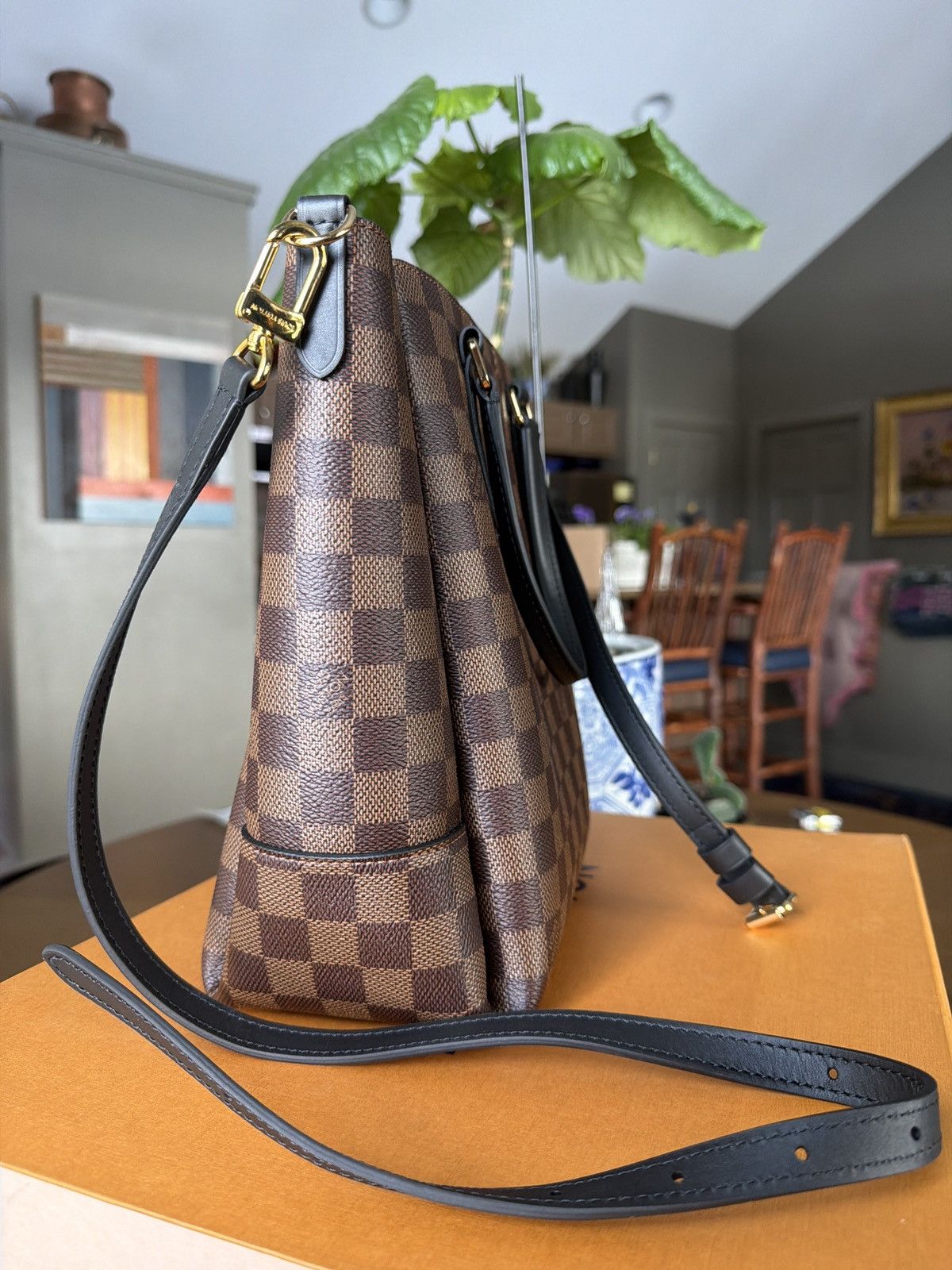 Louis Vuitton LV New Tote Size ONE SIZE - 8 Thumbnail