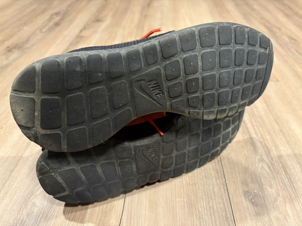 Nike Nike Roshe Run Black Orange Men’s Size 10.5 Sneakers Size US 10.5 / EU 43-44 - 8 Thumbnail