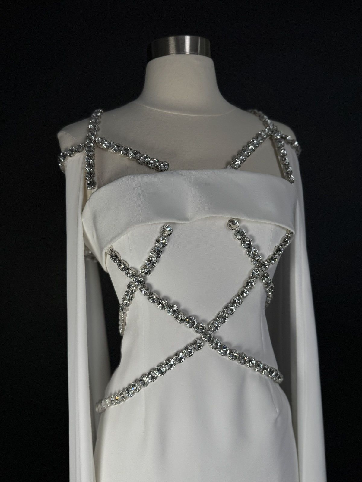 Other Brand New US 4 Georges Hobeika Evening Gown Stones Detailed Size S / US 4 / IT 40 - 2 Thumbnail