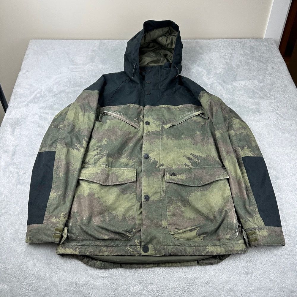 Burton Burton Snowboard Camo Jacket Men’s Size M Size US M / EU 48-50 / 2 - 8 Thumbnail