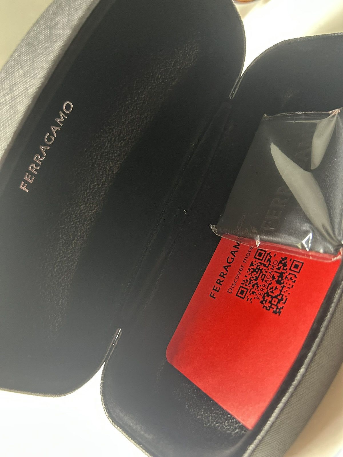 Salvatore Ferragamo Salvatore Ferragamo SF770SA Havana Brown Tortoise Sunglasses Size ONE SIZE - 14 Thumbnail