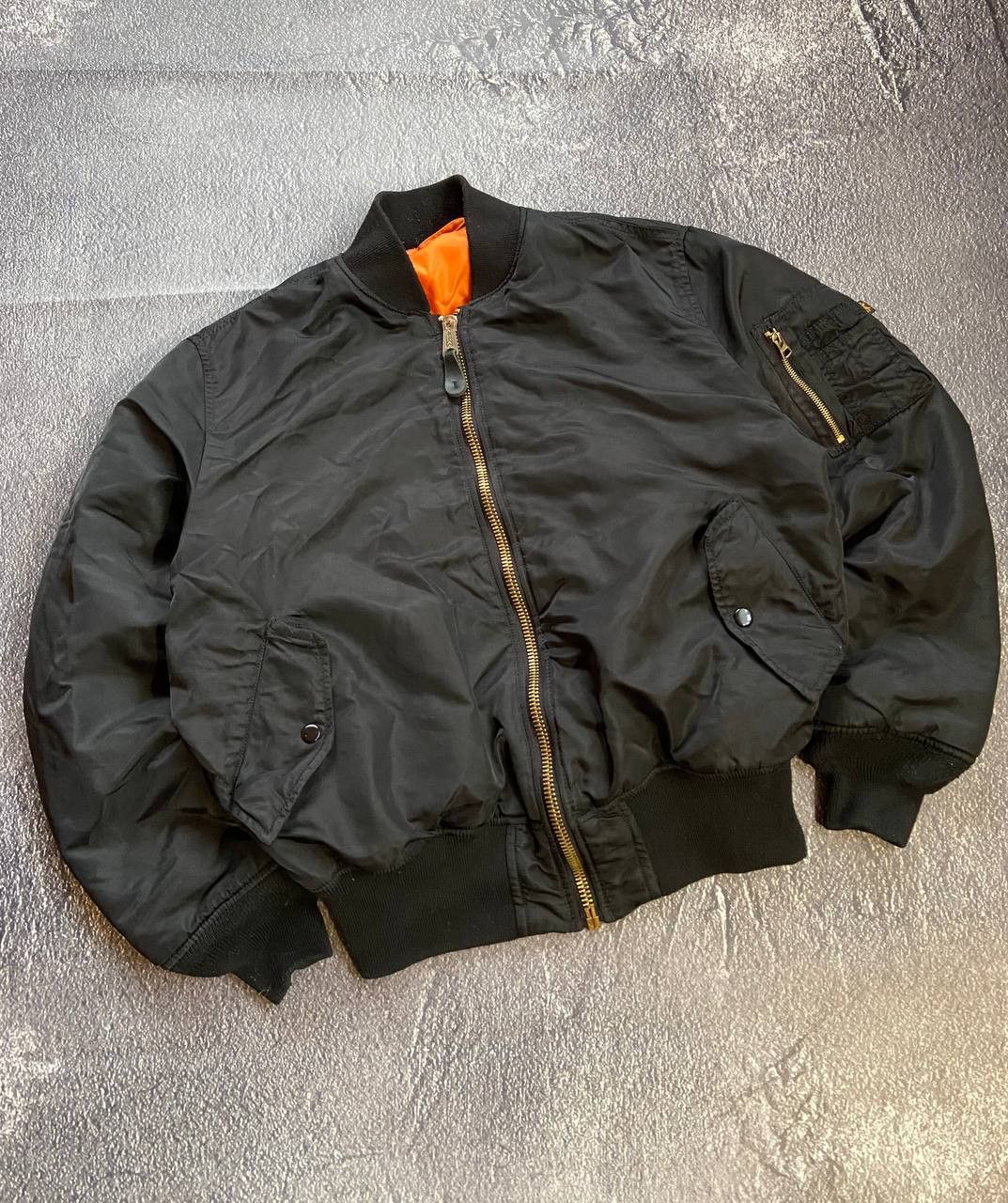 Alpha Industries Alpha Industries MA-1 Reversible Bomber Size US L / EU 52-54 / 3 - 1 Thumbnail