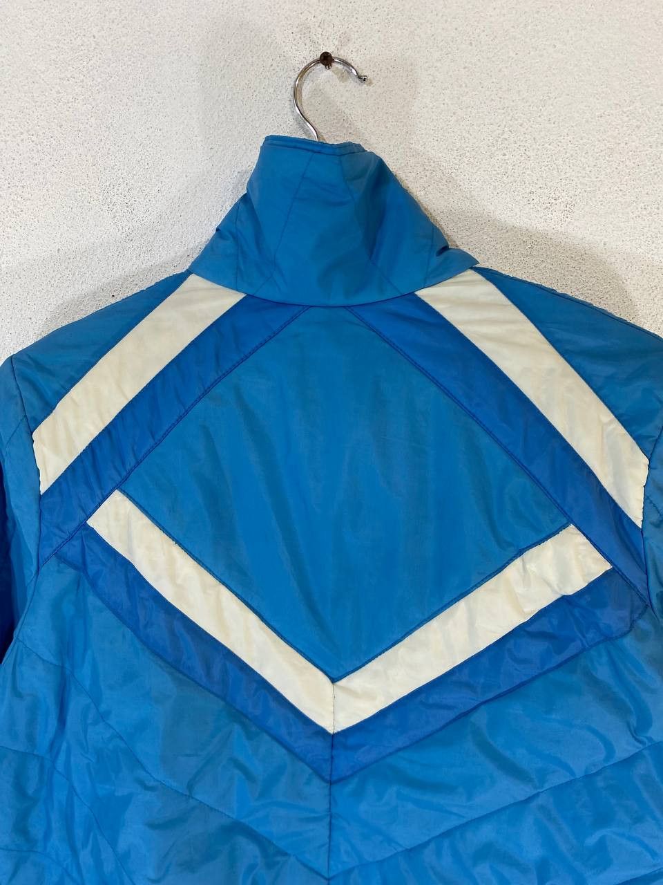 Vintage vintage skiwear retro puffer jacket nice design Size US M / EU 48-50 / 2 - 10 Thumbnail