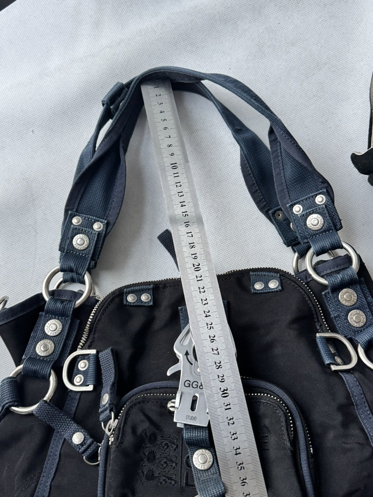 George Gina & Lucy Very Rare George Gina & lucy Y2k Alyx Bag Crossbody Handbag Size ONE SIZE - 18 Thumbnail
