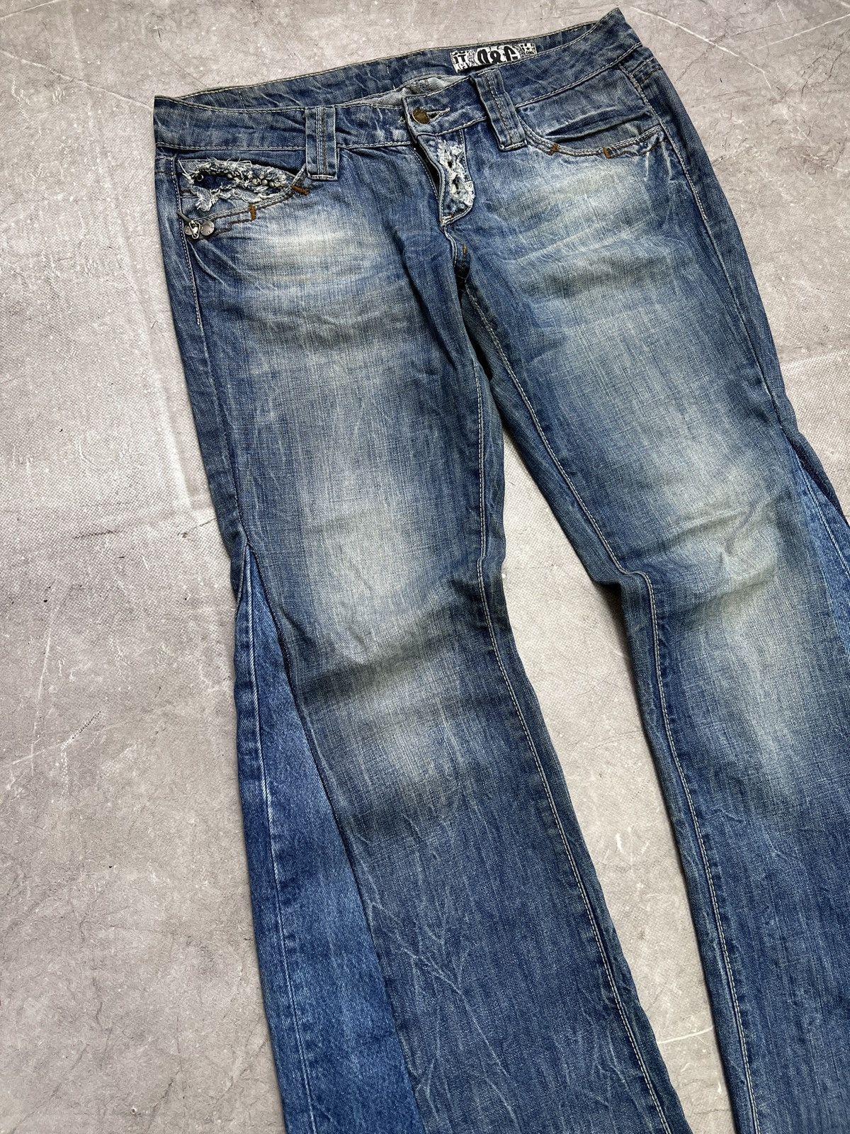 Dolce & Gabbana Dolce Gabbana flared distressed jeans y2k hype tornado mart Size US 33 - 2 Thumbnail