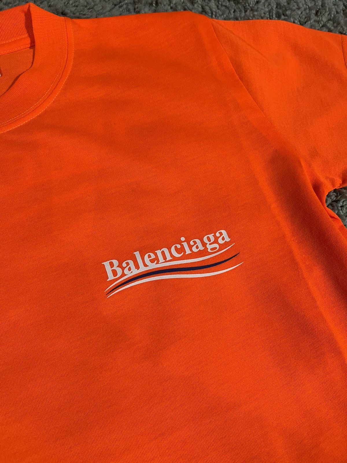 Balenciaga Balenciaga Political Campaign Logo Small Fit T-shirt Orange Size S / US 4 / IT 40 - 3 Thumbnail