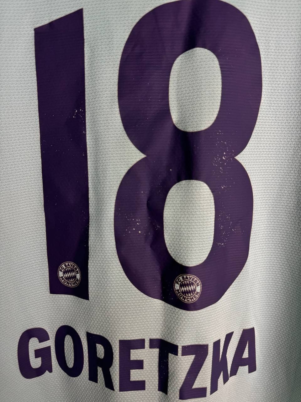 Adidas 2018-19 Bayern Munich Away Shirt Goretzka Size US L / EU 52-54 / 3 - 7 Thumbnail