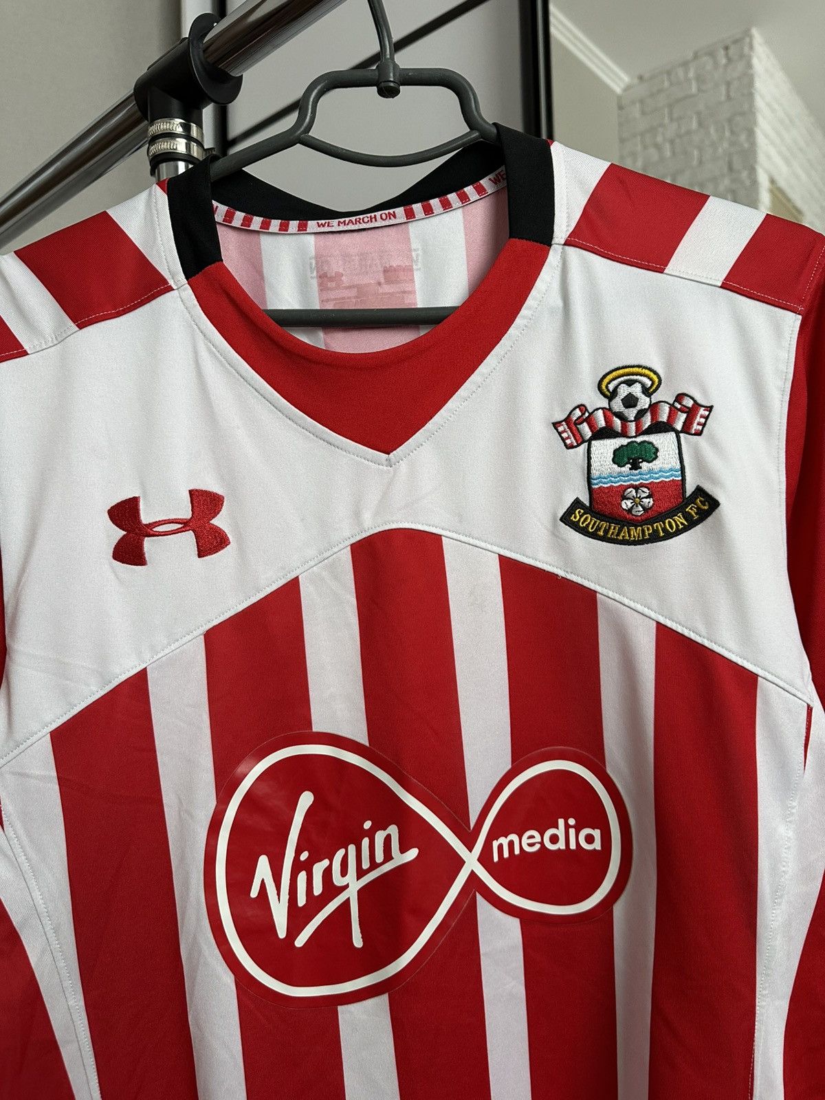 Under Armour 2016/2017 FC Southampton Under Armour Soccer Jersey T-Shirt Size US L / EU 52-54 / 3 - 6 Thumbnail