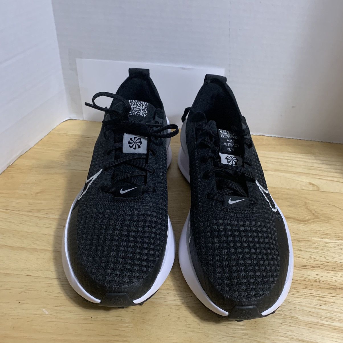 Nike Nike Mens Interact Run Black Running Shoes Size 9.5 Size US 9.5 / EU 42-43 - 4 Thumbnail