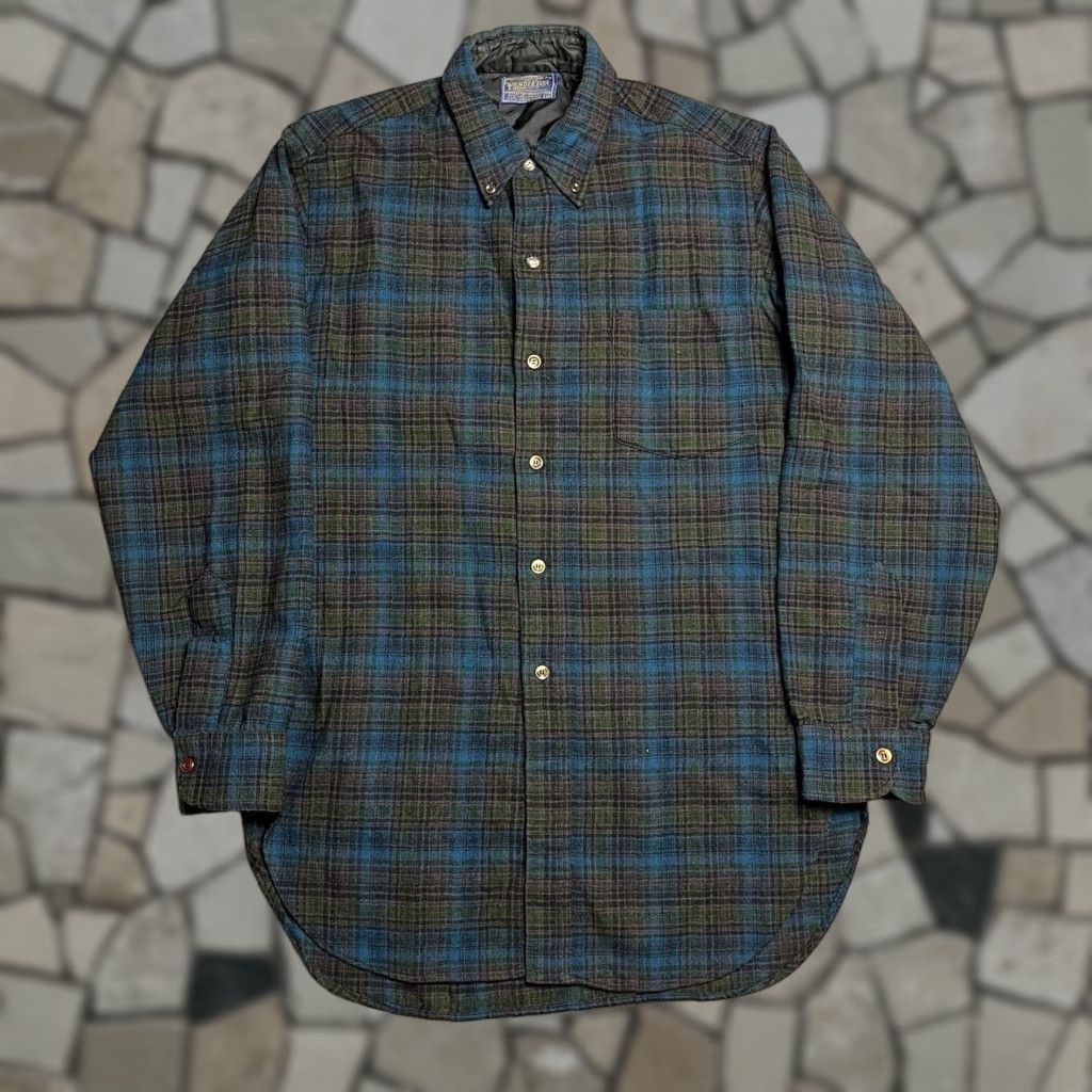 Pendleton VINTAGE Pendleton Wool Flannel Button-Down Shirt 40 Blue Men 60s Button-Up Long Sleeve Regular Sized Shirts Size US L / EU 52-54 / 3 - 1 Thumbnail